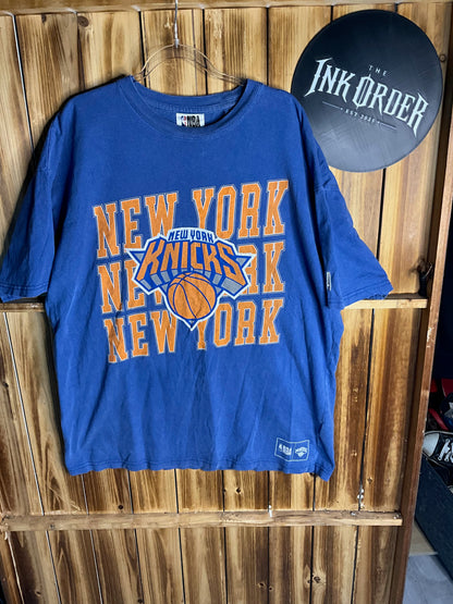 NBA New York Nicks T Shirt - Medium